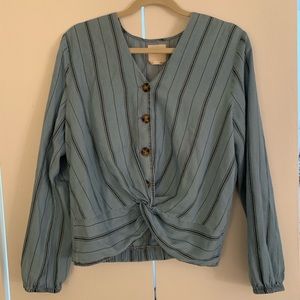 Francesca’s blue & black striped blouse w buttons